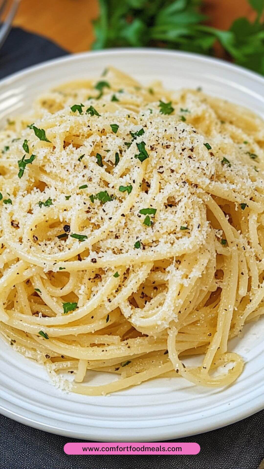 Parmesan Garlic Linguine Pasta Copycat Recipe