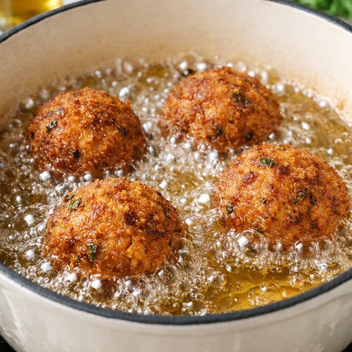 Step 7: Fry Your Boudin Balls